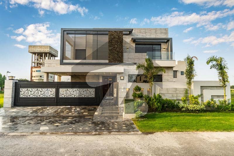 PHASE 8 10 MARLA BRAND NEW HOUSE FOR SALE