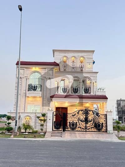 Royal orchard Multan  Brand new House 80 feet Road
