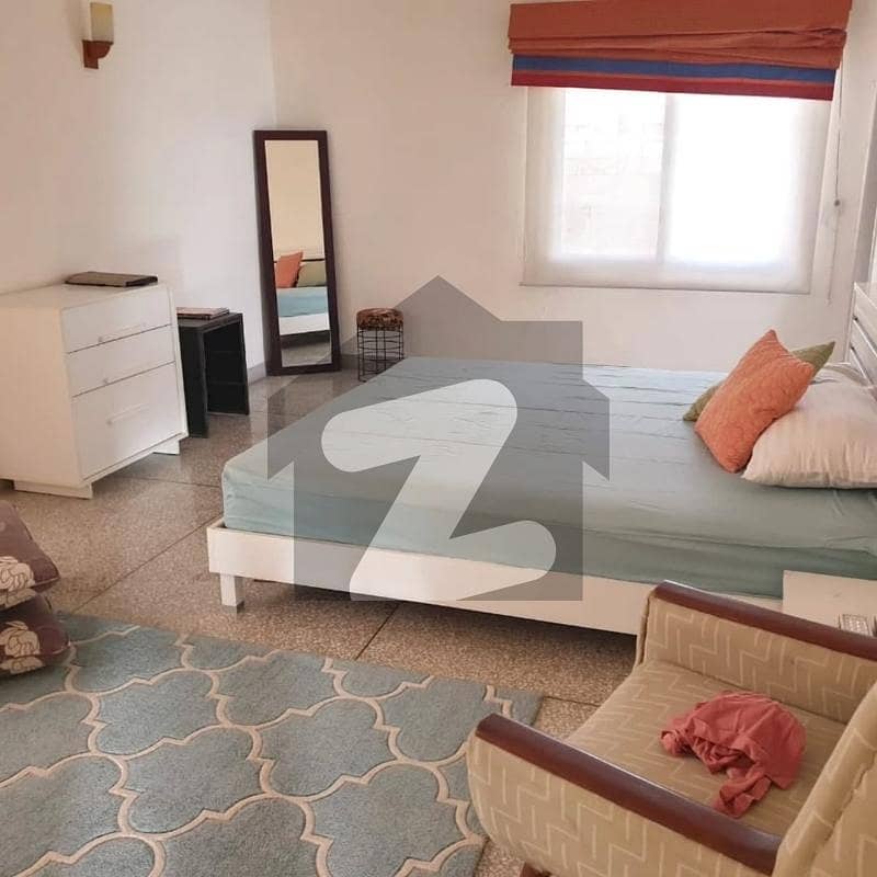 ایف ۔ 11 اسلام آباد میں 5 کمروں کا 1 کنال مکان 15.5 کروڑ میں برائے فروخت۔