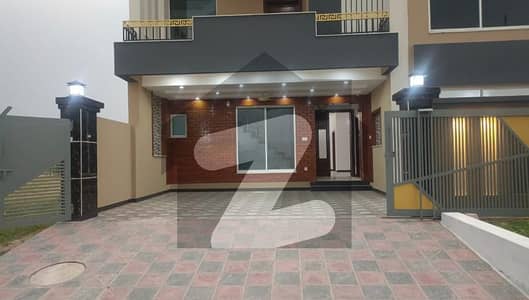 B-17 II 10 Marla Luxury House II For Sale II Best Location Near to MDR