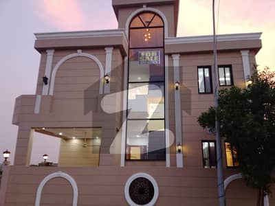Original Pictures & Genuine Demand 5 Marla House for Sale in DHA 9 Town Lahore