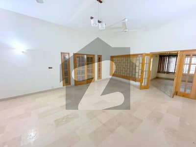Margalla Facing House With Swimming Pool & Garden In G-6 For Rent