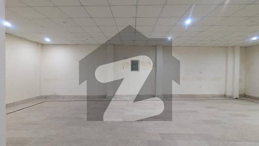 8-Marla 2nd Floor Office Space Hall Available For Rent Saddar Lahore Cantt.