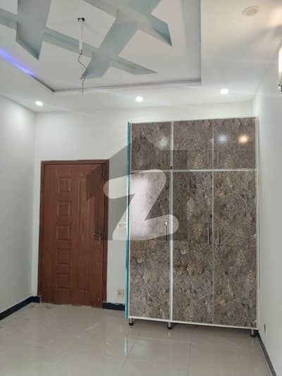 5 Marla Upper Portion For Family Residence Available For Rent