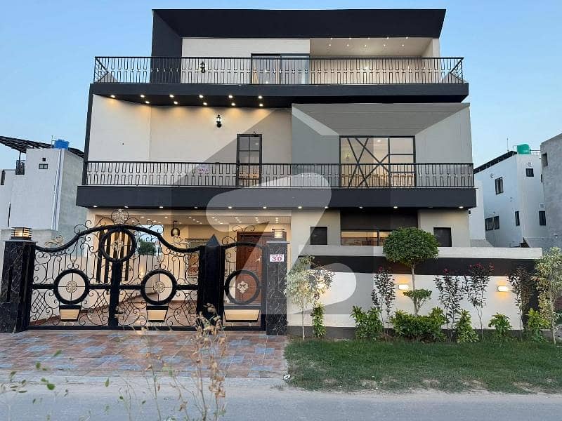 FOR SALE: 10 Marla Modern Triple Story Luxury Designer House In Buch Villas Multan FOR SALE: 10 Marla Modern Triple Story Luxury Designer House In Buch Villas Multan
