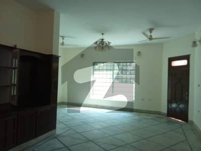 Upper Portion Up For Rent (One Kanal)