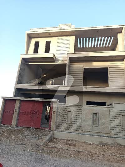 West Open 240 Square Yards House In Block 5, 40 Feet Road