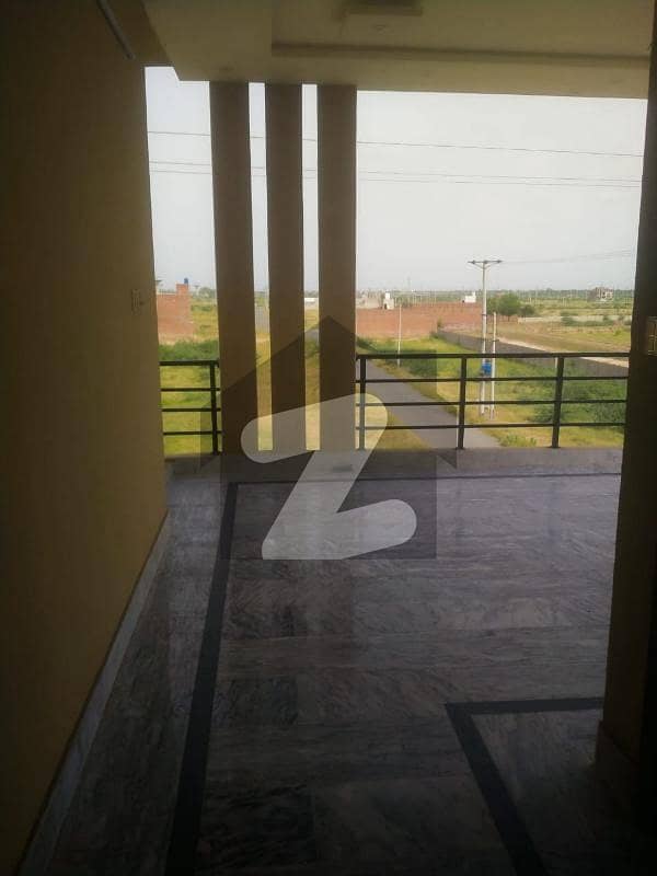 Buy A Upper Portion Of 5 Marla In Ahmadabad