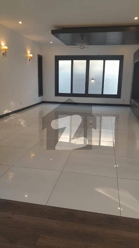 500 Yards Bungalow For Rent 500 Yards Bungalow For Rent