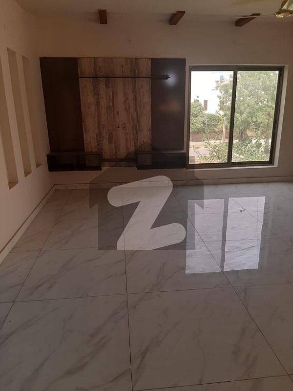 Looking For A Upper Portion In Canal Road