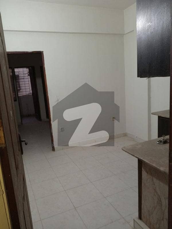 1 Bed Lounge Flat Available For Sale