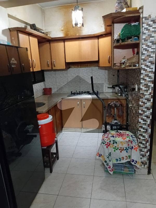 2 Bed Lounge Flat Available For Sale
