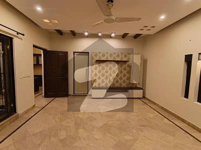 1 Kanal Upper Portion House For Rent DHA Phase 4 AA-Block