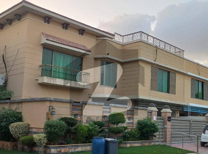 427 Yds Bungalow For Sale In Askari-05, Sec-H 427 Yds Bungalow For Sale In Askari-05, Sec-H