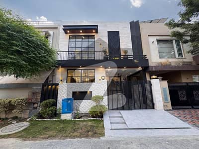 Eye-Catching 5-Marla Bungalow at Very Cheap Price 3 Master Beds DHA Phase 9-Town