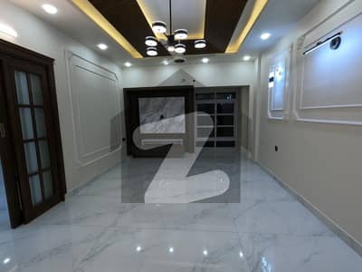 کلفٹن ۔ بلاک 4 کلفٹن,کراچی میں 4 کمروں کا 10 مرلہ فلیٹ 6.75 کروڑ میں برائے فروخت۔ کلفٹن ۔ بلاک 4 کلفٹن,کراچی میں 4 کمروں کا 10 مرلہ فلیٹ 6.75 کروڑ میں برائے فروخت۔