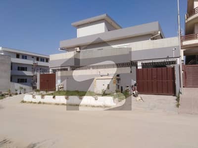 24 Triple Story House Available For Commercial Use