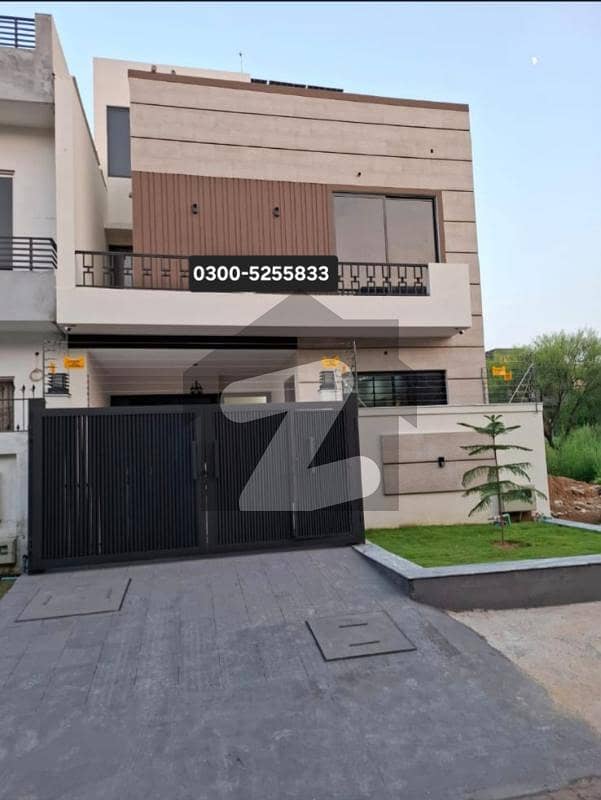 BEAUTIFUL NEW DOUBLE STORY HOUSE FOR SALE BEAUTIFUL NEW DOUBLE STORY HOUSE FOR SALE