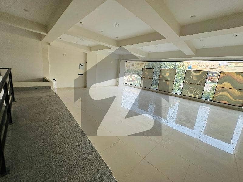 Building For Sell At Tariq Road. Building For Sell At Tariq Road.