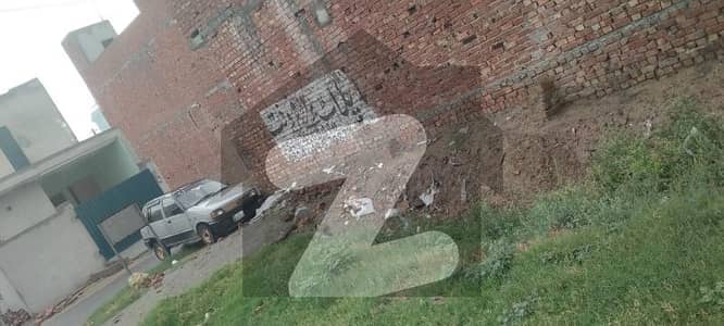 پراگون سٹی - آرچرڈ ١ بلاک پیراگون سٹی,لاہور میں 5 مرلہ رہائشی پلاٹ 1.4 کروڑ میں برائے فروخت۔
