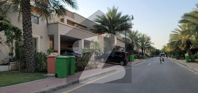 Corner Park Facing Quaid Villas 200sq Yd Close To Entrance Of BTK 3Bed One Unit Villas FOR SALE