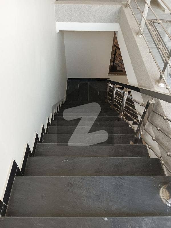 32 