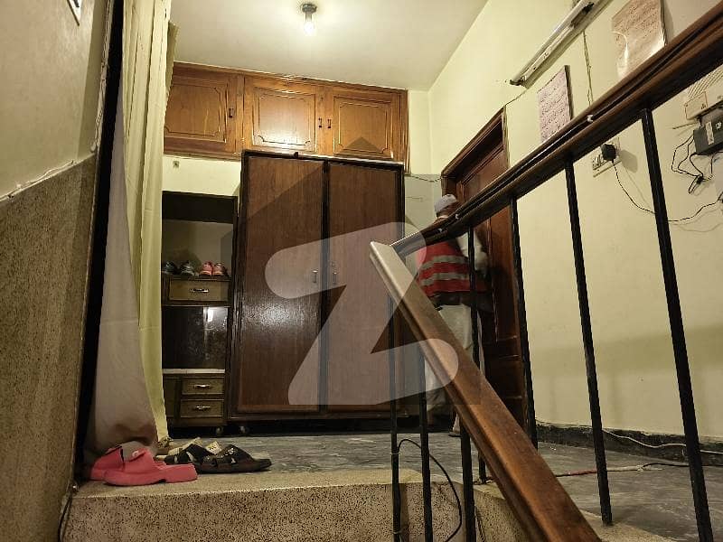 Upper Portion For Rent