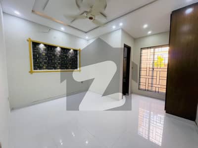 بحریہ ٹاؤن فیز 8 ۔ ابو بکر بلاک بحریہ ٹاؤن فیز 8 ۔ سفاری ویلی,بحریہ ٹاؤن فیز 8,بحریہ ٹاؤن راولپنڈی,راولپنڈی میں 3 کمروں کا 7 مرلہ زیریں پورشن 40.0 ہزار میں کرایہ پر دستیاب ہے۔