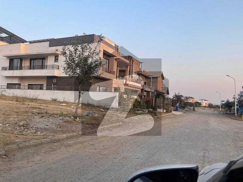 Beautiful 8 Marla Solid Land Plot Beautiful 8 Marla Solid Land Plot