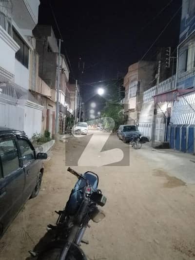 Demolish House Available For Sale in Sector 11-C/2 North Karachi