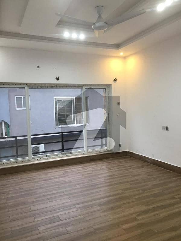 1 Kanal House Upper Portion