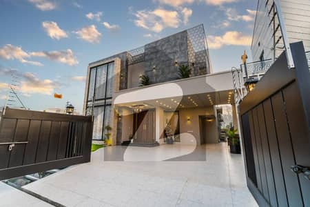 PHASE 6 FULLY FURNISHED 5 MARLA BRAND NEW HOUSE FOR SALE