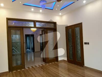10 MARLA LIKE NEW LOWER PORTION UPPER PORTION LOCK FOR RENT IN JASMINE BLOCK BAHRIA TOWN LAHORE 10 MARLA LIKE NEW LOWER PORTION UPPER PORTION LOCK FOR RENT IN JASMINE BLOCK BAHRIA TOWN LAHORE