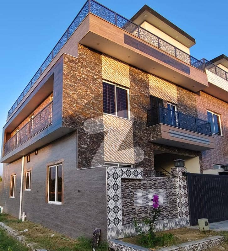 5 Marla House ( 25*50 In Hamza Block ) 5 Marla House ( 25*50 In Hamza Block )