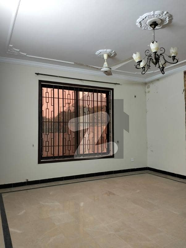 30x60 triple story house for sale