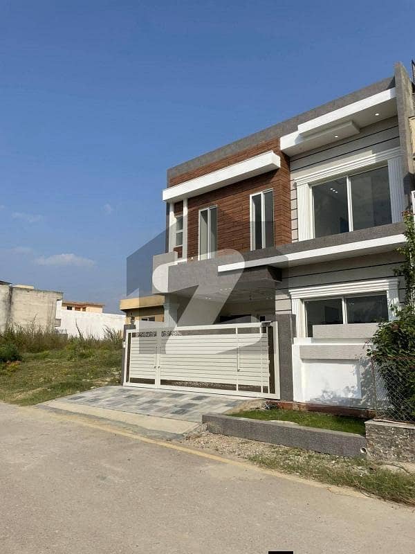 7 Marla House For Sale in B-17 Islamabad (Block D) 7 Marla House For Sale in B-17 Islamabad (Block D)