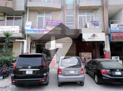 جوہر ٹاؤن فیز 2 - بلاک ایچ3 جوہر ٹاؤن فیز 2,جوہر ٹاؤن,لاہور میں 1 کمرے کا 2 مرلہ فلیٹ 36.0 ہزار میں کرایہ پر دستیاب ہے۔