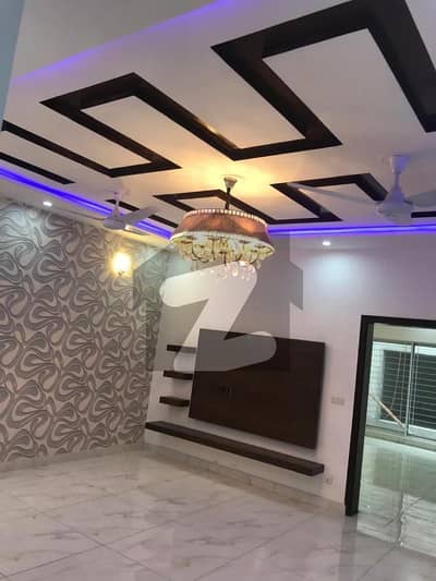 10 Marla Lower Portion For Rent In CC Block Bahria Town Lahore