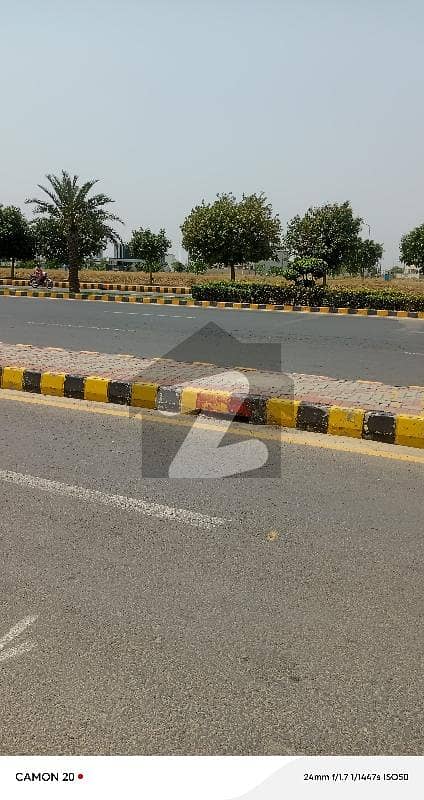 D" Block Prime Location 10 Marla Plot