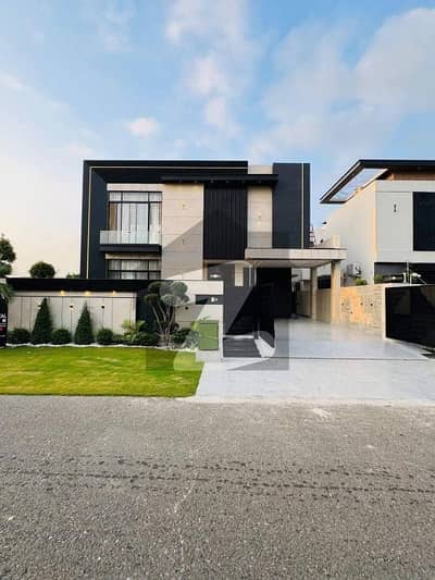 ڈی ایچ اے فیز 6 ڈیفنس (ڈی ایچ اے),لاہور میں 5 کمروں کا 1 کنال مکان 3.5 لاکھ میں کرایہ پر دستیاب ہے۔