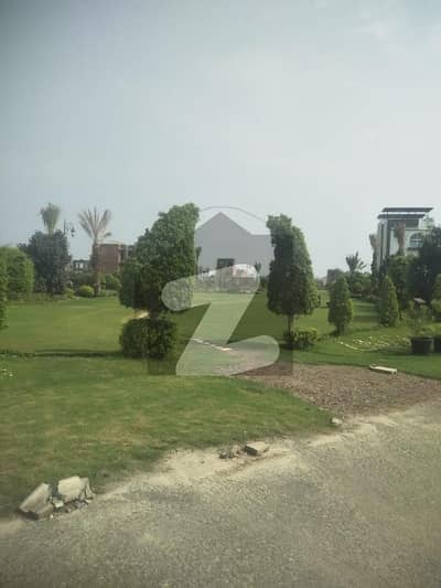 یونین گرین کالج روڈ,لاہور میں 3 مرلہ رہائشی پلاٹ 58.0 لاکھ میں برائے فروخت۔