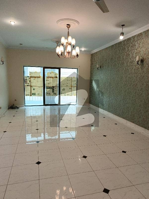 500 Yard Bungalow 6 Bedroom Drawing Dining Lounge 500 Yard Bungalow 6 Bedroom Drawing Dining Lounge