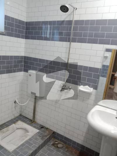7 MARLA BRAND NEW HOUSE FOR RENT