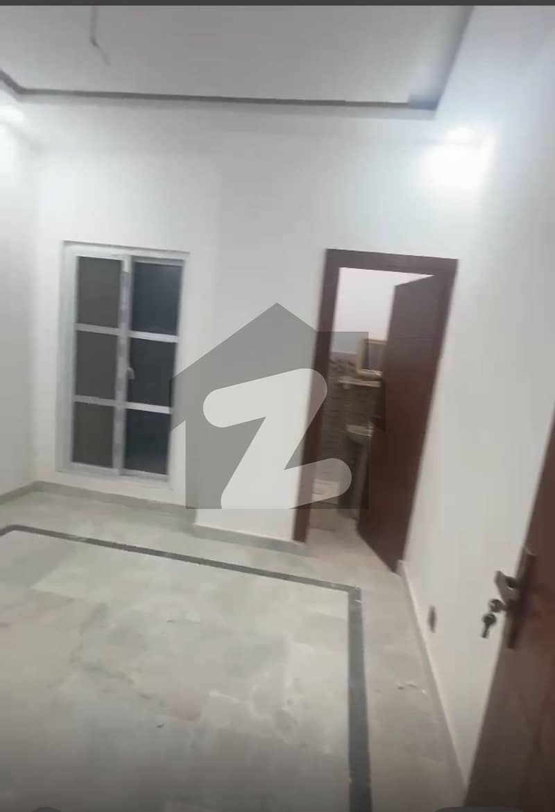 گلبرگ گرینز گلبرگ,اسلام آباد میں 2 کمروں کا 4 مرلہ فلیٹ 1.0 کروڑ میں برائے فروخت۔ گلبرگ گرینز گلبرگ,اسلام آباد میں 2 کمروں کا 4 مرلہ فلیٹ 1.0 کروڑ میں برائے فروخت۔