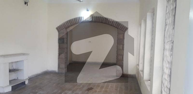 Commercial House For Office Use Commercial House For Office Use