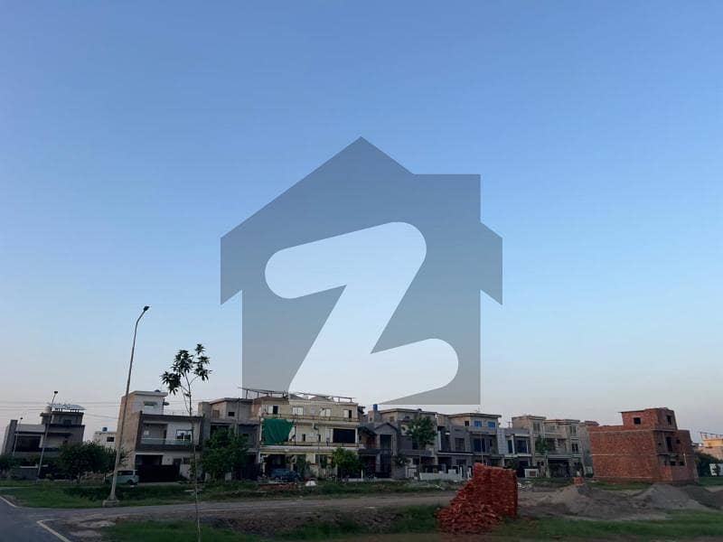 پارک ویو سٹی لاہور میں 5 مرلہ رہائشی پلاٹ 25.0 لاکھ میں برائے فروخت۔ پارک ویو سٹی لاہور میں 5 مرلہ رہائشی پلاٹ 25.0 لاکھ میں برائے فروخت۔