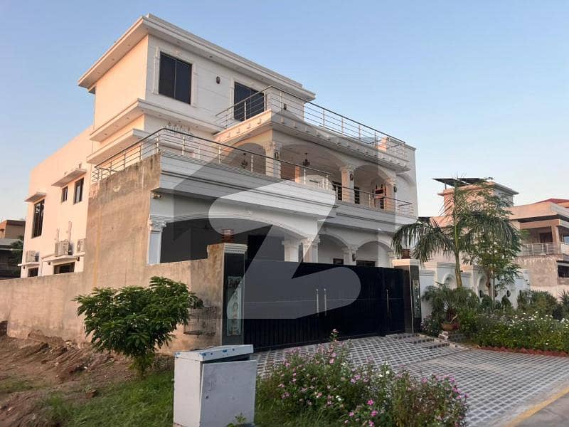 5 Marla Plots Are Available For Sale