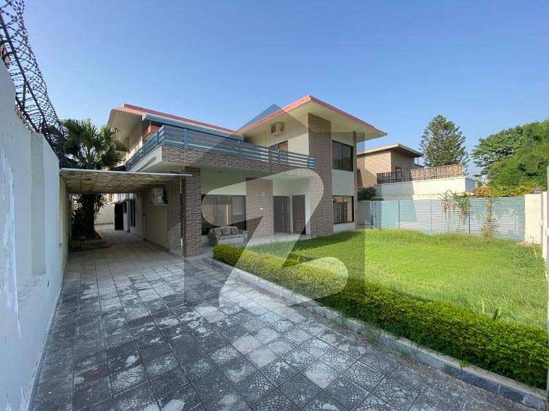 Furnished Stunning Two Gates House Is For Rent In F-7 Furnished Stunning Two Gates House Is For Rent In F-7