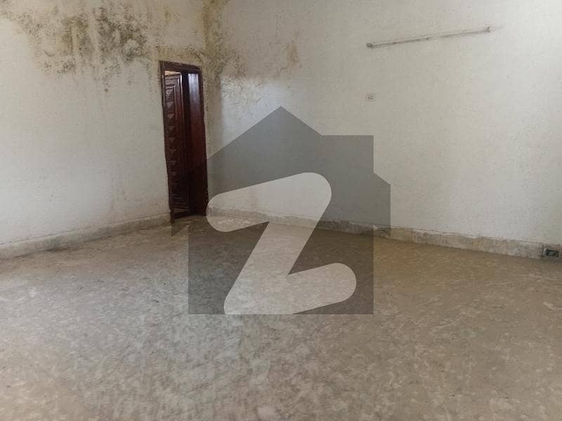 ماڈل ٹاؤن لاہور میں 8 کمروں کا 2 کنال مکان 6.0 لاکھ میں کرایہ پر دستیاب ہے۔ ماڈل ٹاؤن لاہور میں 8 کمروں کا 2 کنال مکان 6.0 لاکھ میں کرایہ پر دستیاب ہے۔