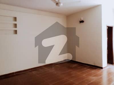 10 Marla 4 Bed House For Rent In Askari 11 Lahore